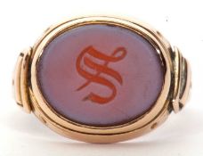 Victorian 15ct gold Intaglio Sardonyx signet ring engraved with initials in a cut down buckle design