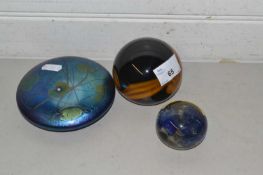 Group of paperweights to include a Ditchfield lilypad example (lacking frog decoration)