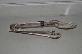 Mixed Lot: Silver plated tongs and other items