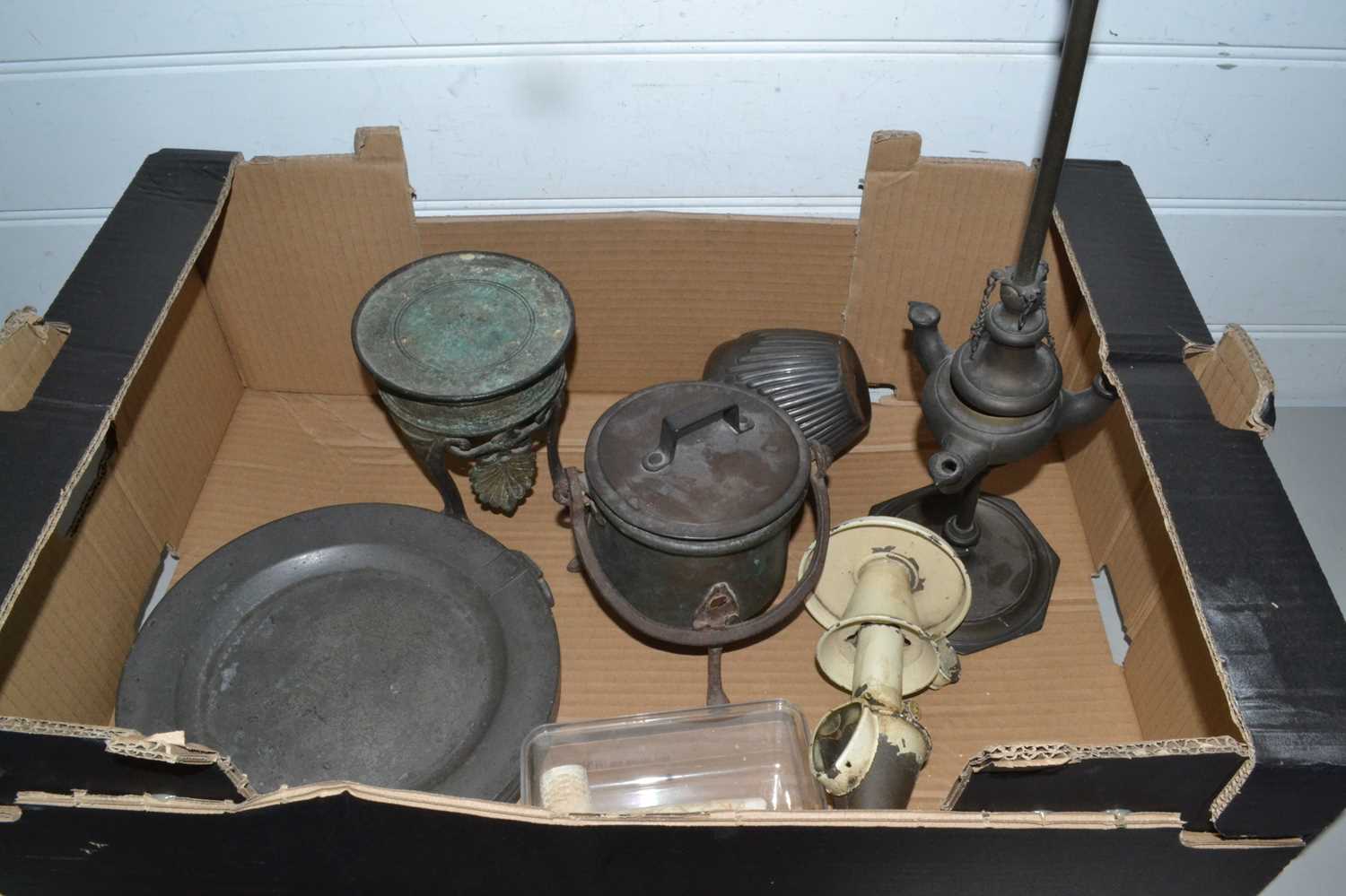 Mixed Lot: A pewter warming plate, a small brass oil lamp, metal stand and various other assorted