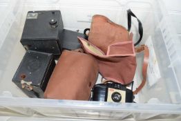 Mixed Lot: Vintage cameras to include Kodak, Box Brownie, Kodak 127 and others