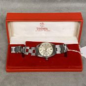 Gents stainless steel Tudor wrist watch, a 38mm silvered face, with red date aperture at 3 and