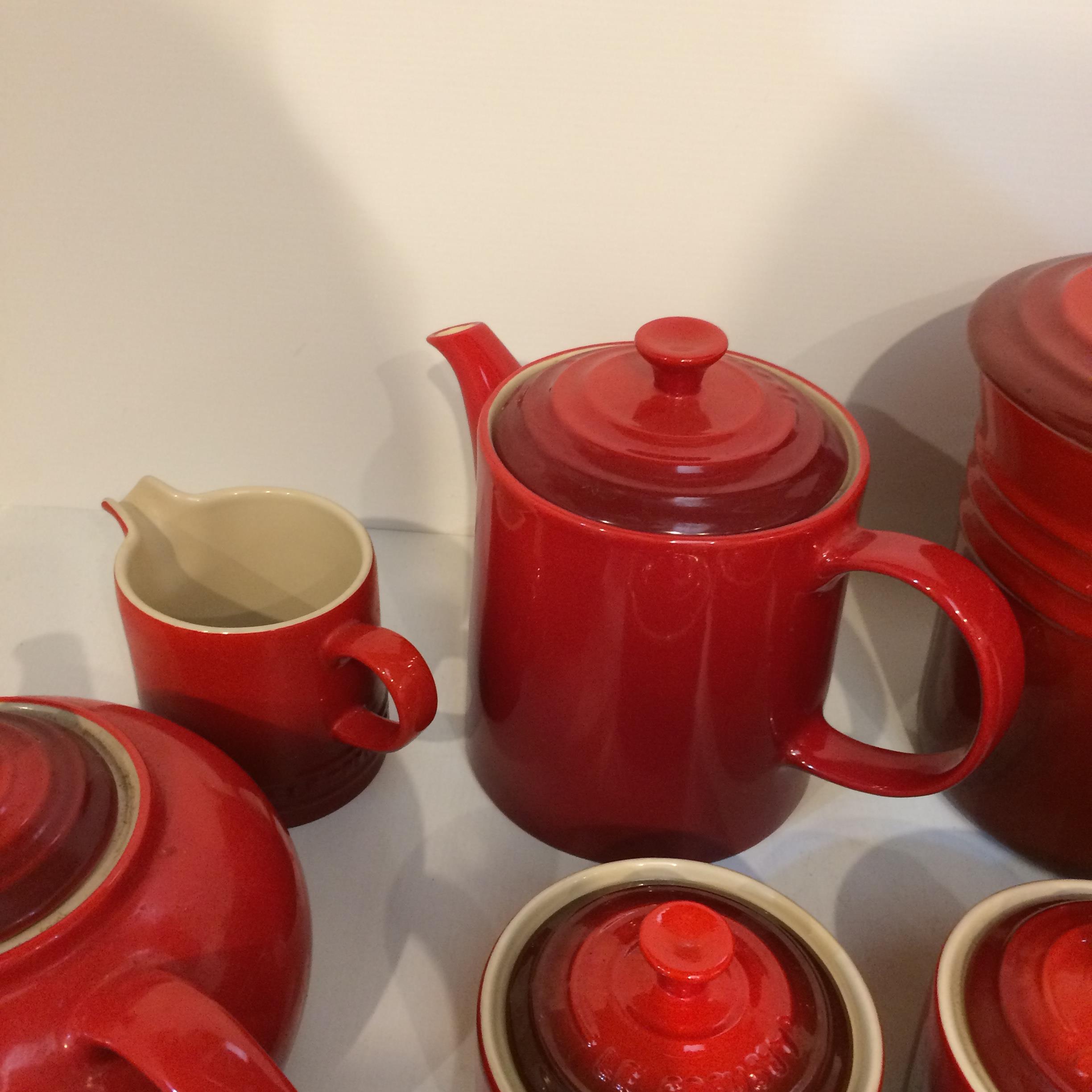 Quantity of Red Le Creuset - Image 6 of 10