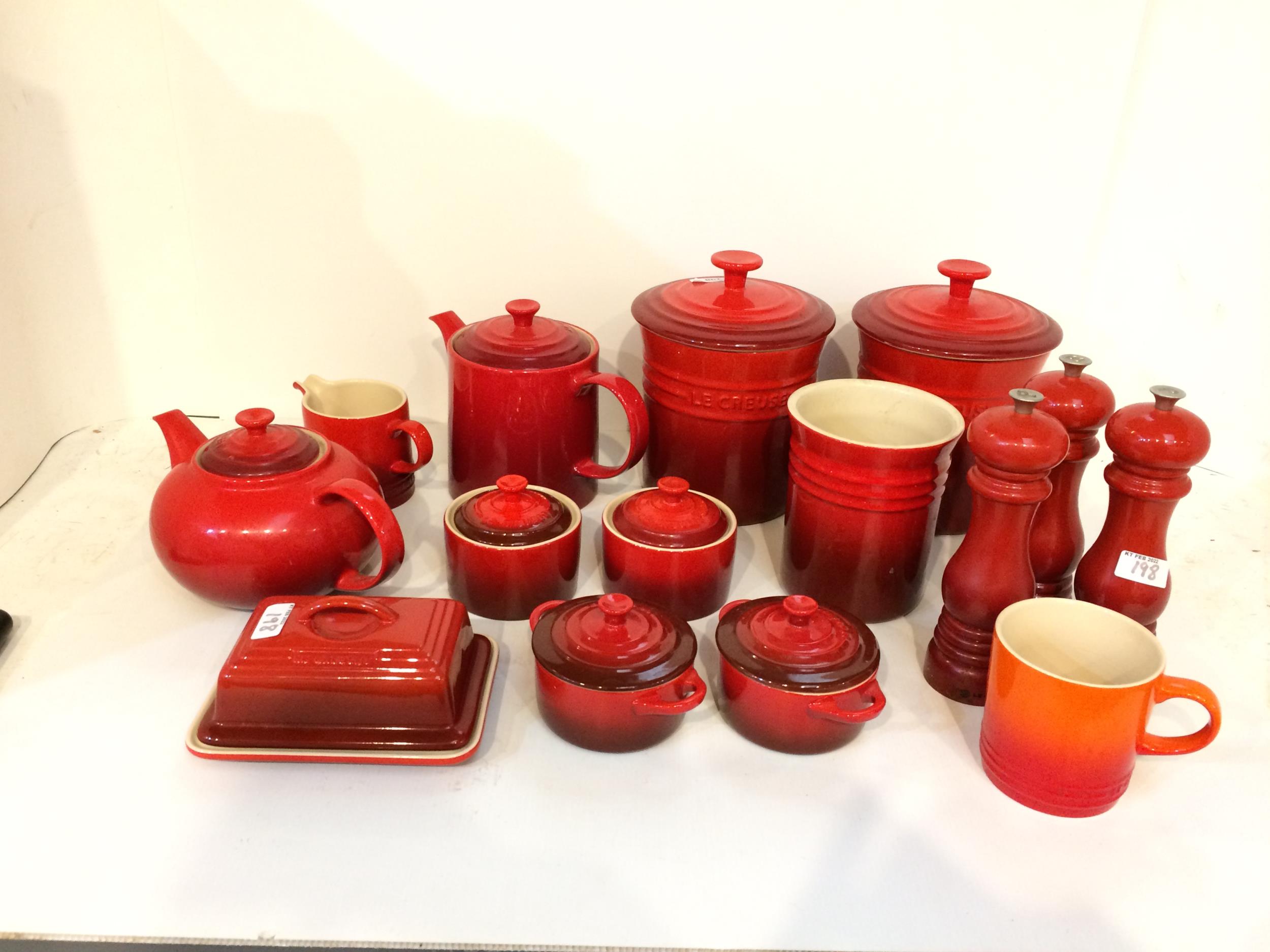 Quantity of Red Le Creuset