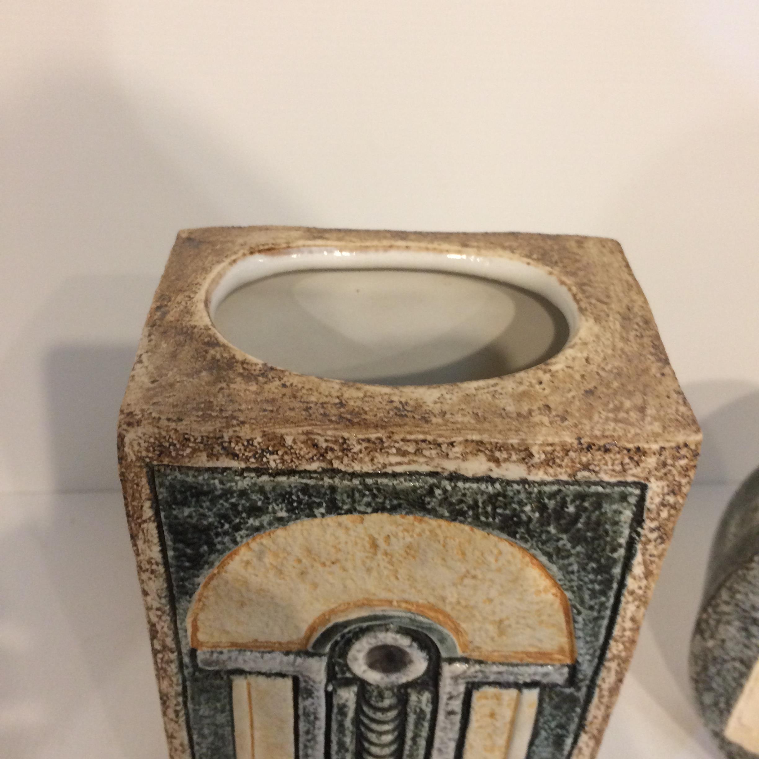 Two Troika vases, Rectangular vase 21cm High x 10.5 x 7.5, the circular Wheel vase is 17cmdiam, x - Image 4 of 12