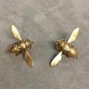 Pair of 14ct gold Gents cufflinks modelled as bees, 6g