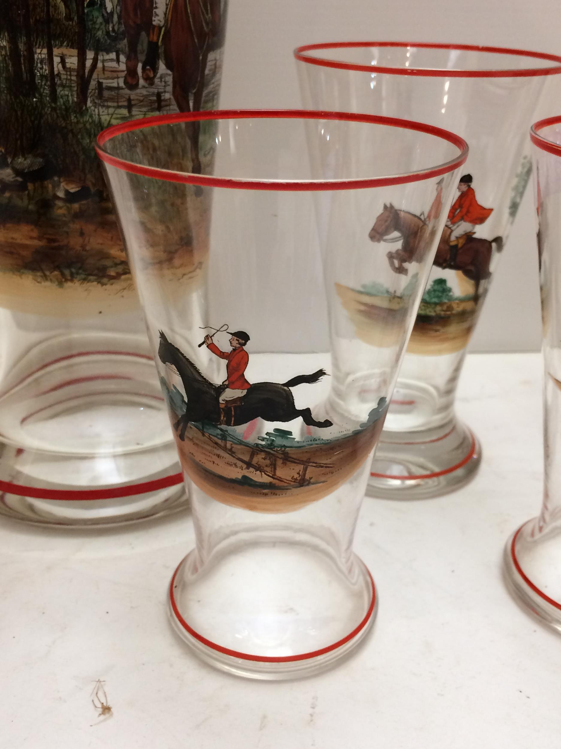 A vintage, decorative hunting themed glass set comprising a tall lemonade jug, a wide Pimm's jug and - Image 4 of 14