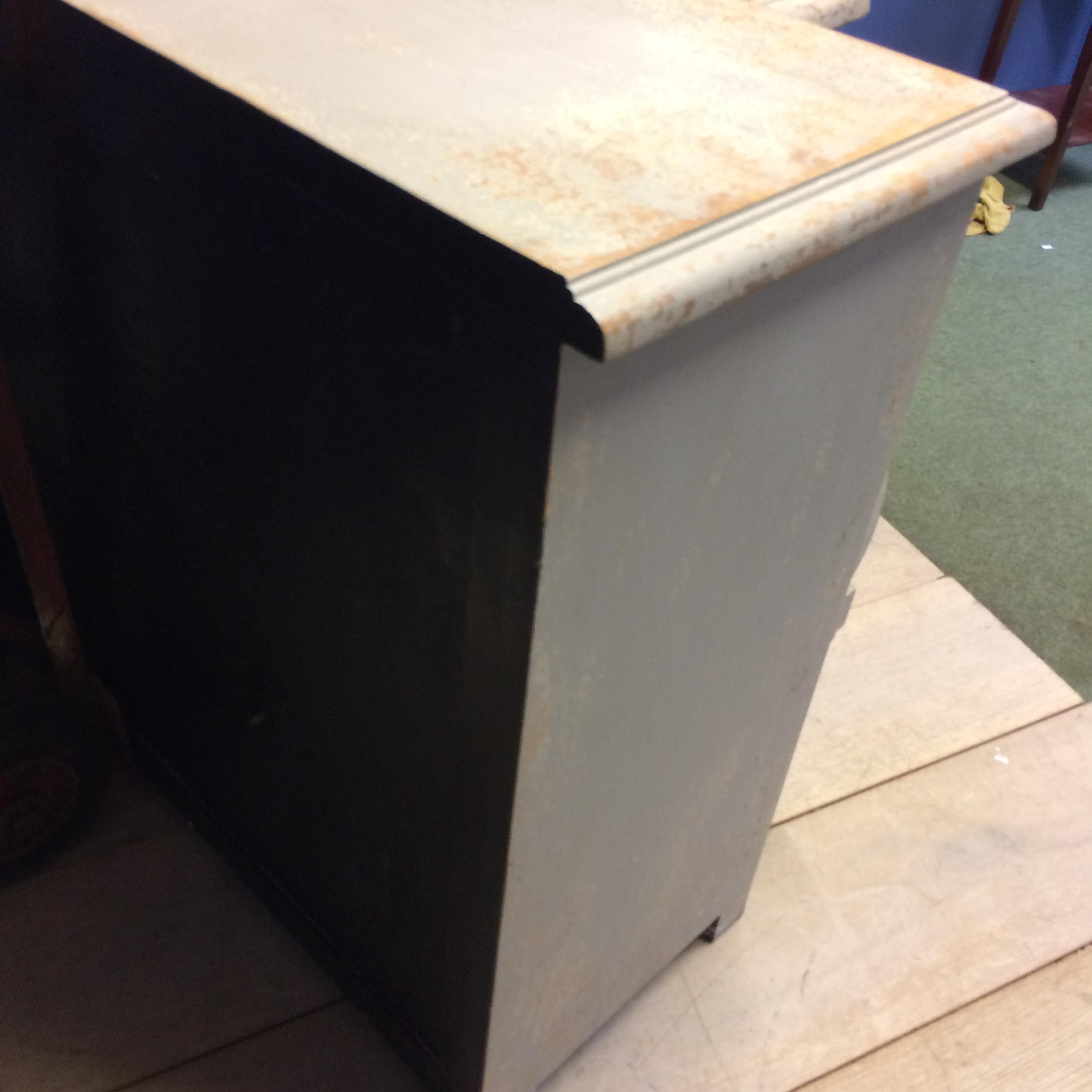 Decorative shabby chic, grey painted bombe chest of 6 short and 2 smaller drawers 150w x 56d x 86h - Image 7 of 7