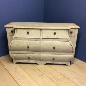 Decorative shabby chic, grey painted bombe chest of 6 short and 2 smaller drawers 150w x 56d x 86h