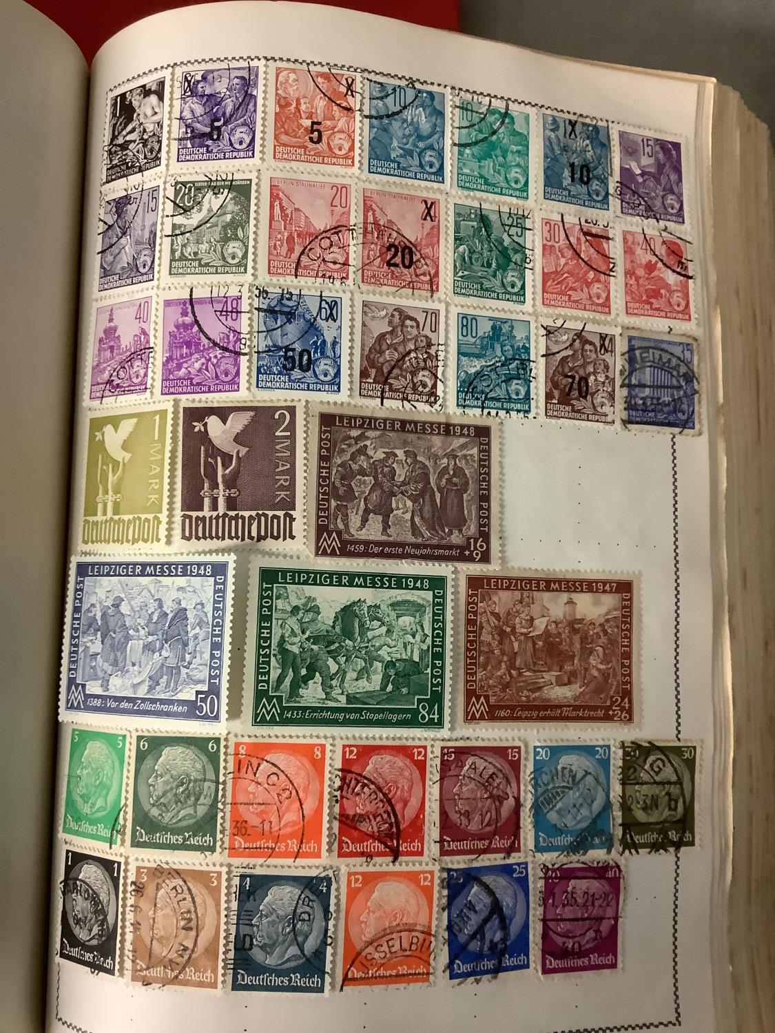 A large collection of C20th & C21st UK and World Stamps, to include two near complete albums, and - Image 6 of 16