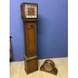 Edwardian Deco/early C20th oak Grandmother clock, with 8 day movement, and an oak veneered early