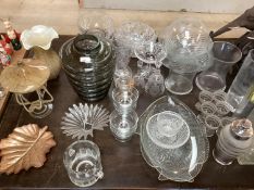 Quantity of glasswares to include vases, dishes, bowl, decorative glass ornaments etc