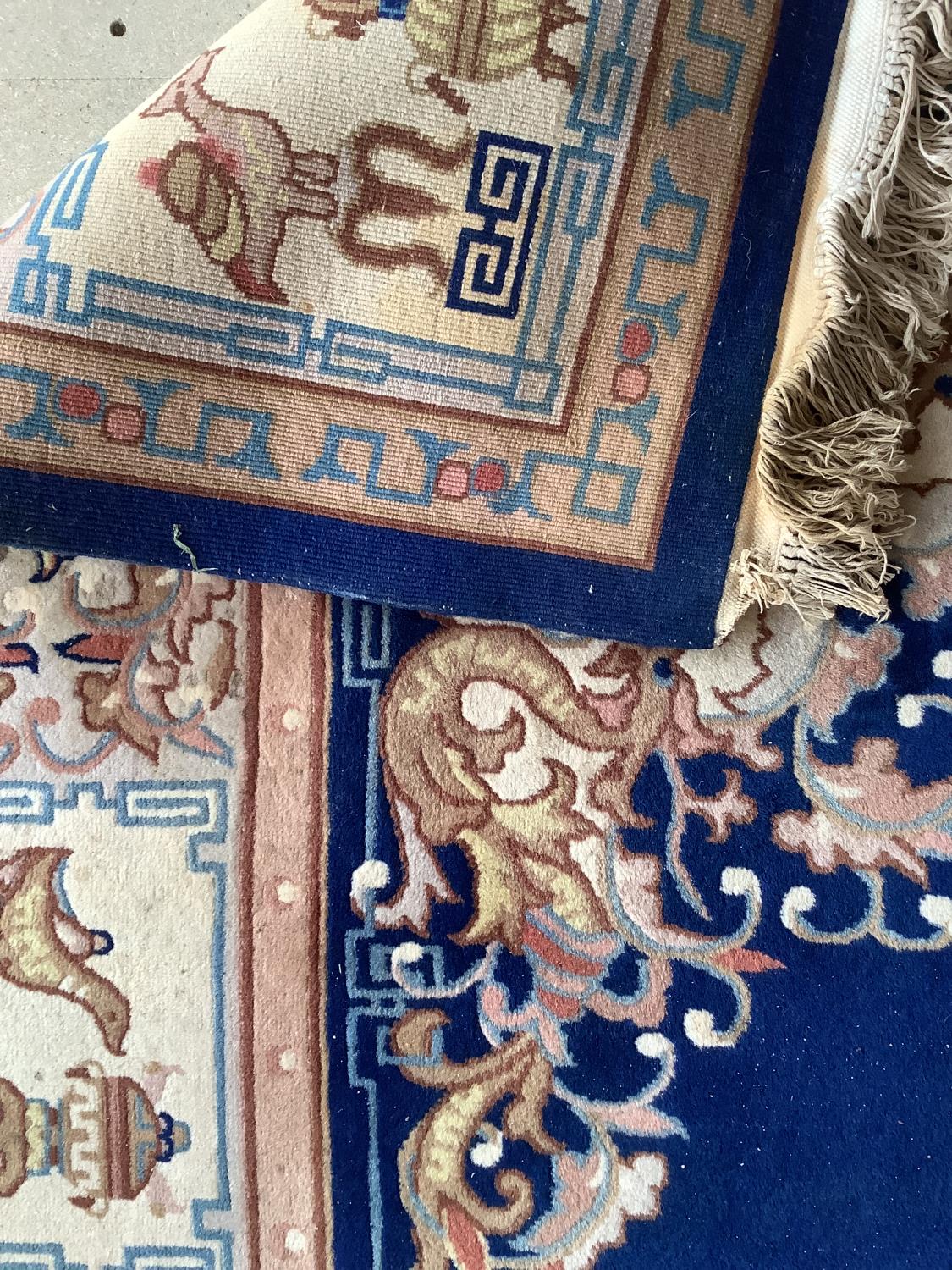 Large Chinese wash rug with Prussian blue borders, and all over stylized design 246 x 306cm - Image 5 of 5