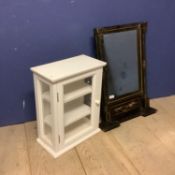 Small decoratie wall mirror, and a bathroom white modern small chest