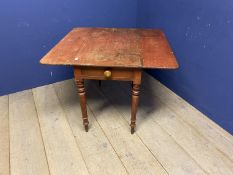 Drop leaf Pembroke table, opposing dummy drawers, 90.5cm, much wear and fading, see images