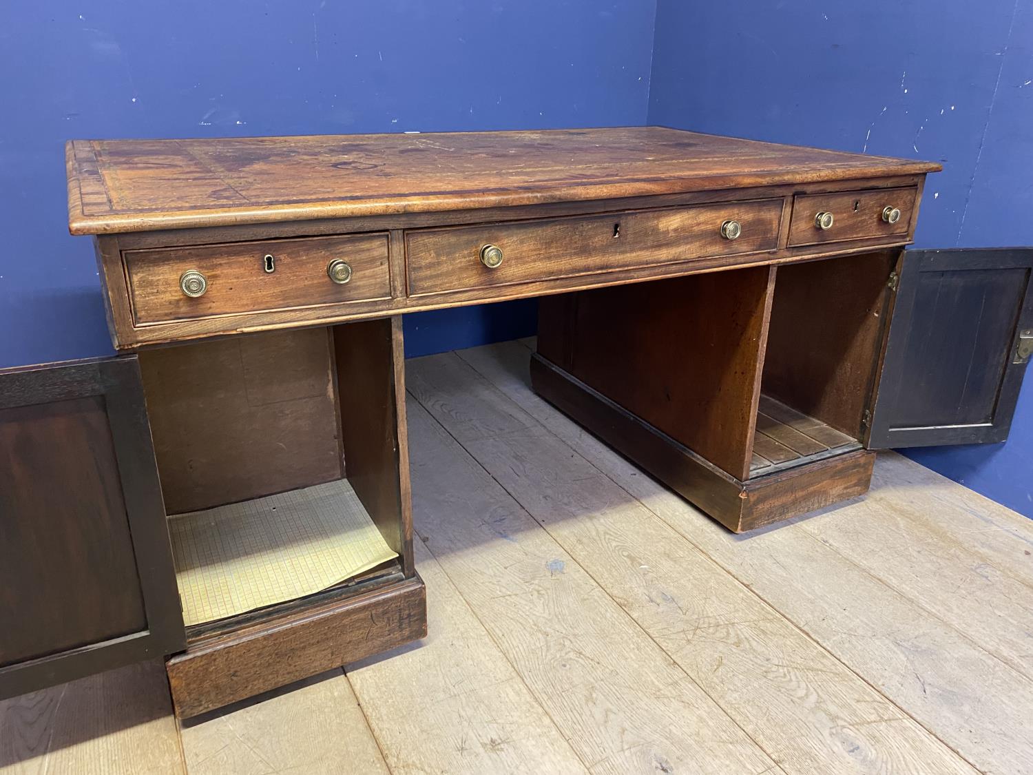 A good Edwardian mahogany 9 drawer partners desk, with brown inset leather top, 150L x 92W x 79H - Image 6 of 6