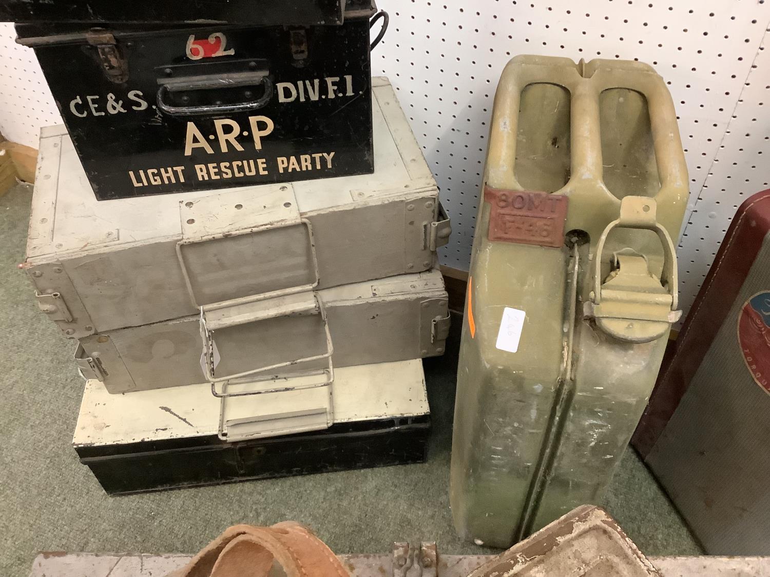 Quantity of vintage items to include boxes and leather cases, jerry cans, army boxes etc - Image 5 of 5