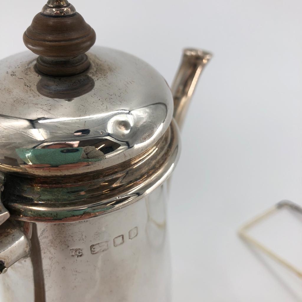 A sterling silver coffee pot by William Comyns & Son Ltd, London, 1957, 22cmH, 575g approx, - Image 7 of 7