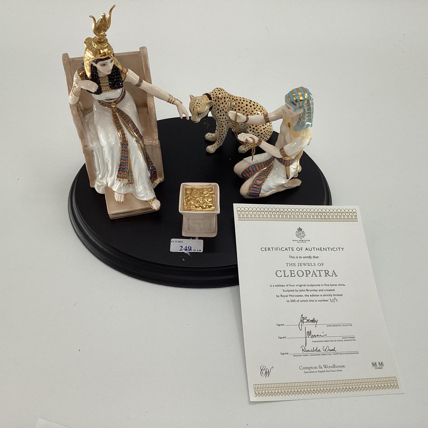 Royal Worcester figural group limited edition, The Jewels of Cleopatra by John Bromley, numbered - Bild 6 aus 8