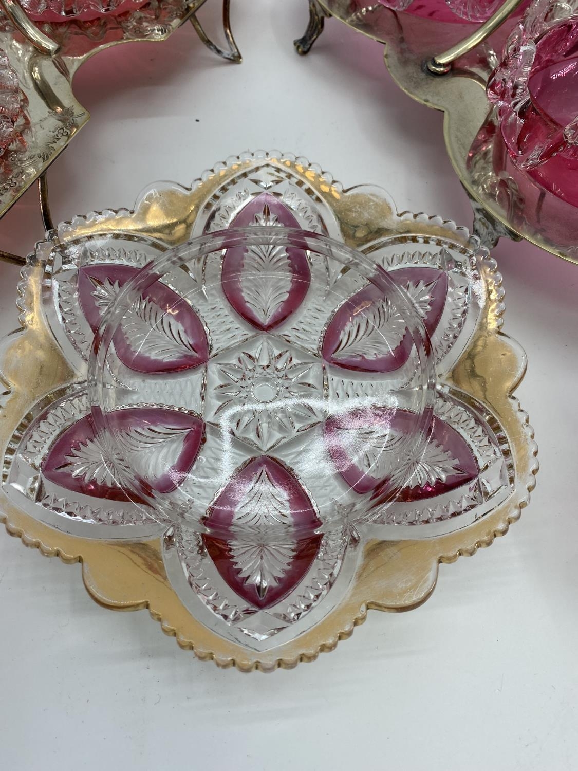 Two cranberry glass and white metal sweet meat serving platters, and two flash cut glass jugs and - Bild 4 aus 5