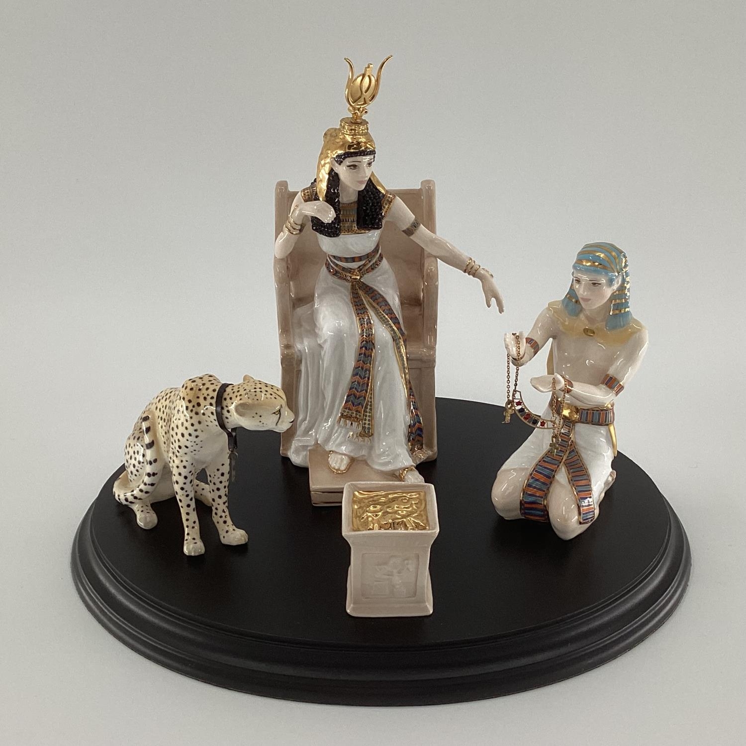 Royal Worcester figural group limited edition, The Jewels of Cleopatra by John Bromley, numbered - Bild 2 aus 8