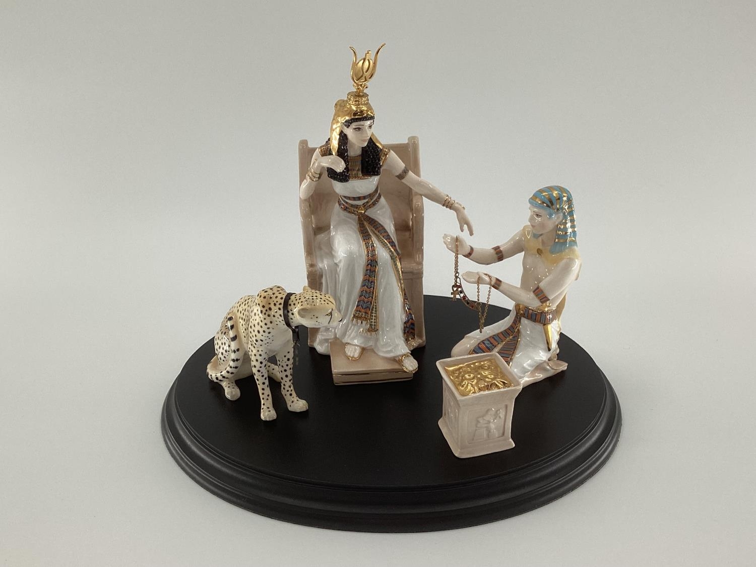 Royal Worcester figural group limited edition, The Jewels of Cleopatra by John Bromley, numbered - Bild 8 aus 8