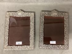 Pair of white metal easel backed pictures frames, 25 x 18cm