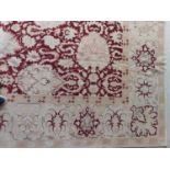 Fine contemporary Agra carpet - India?Size. 3.66 x 2.74 metres - 12? x 9? feet?