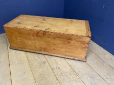 Large pine coffer/chest with rising lid, 123cm wide , 44cm High