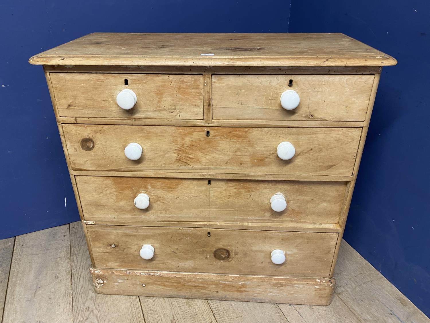 Antique pine chest of 2 short over 3 long drawers, with white knob handles