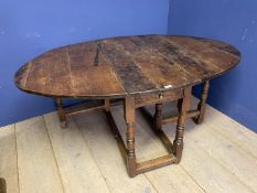 Four wooden bar and a circular table