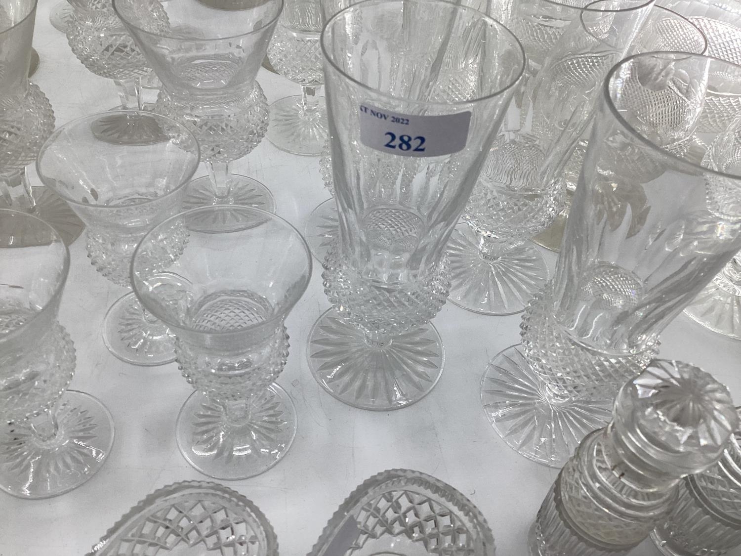 A quantity of glasswares to include wine glasses, of various sizes, and bowls etc - Image 10 of 10