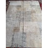 Vintage Anatolian rug � Turkey; Size. 2.75 x 1.83 metres