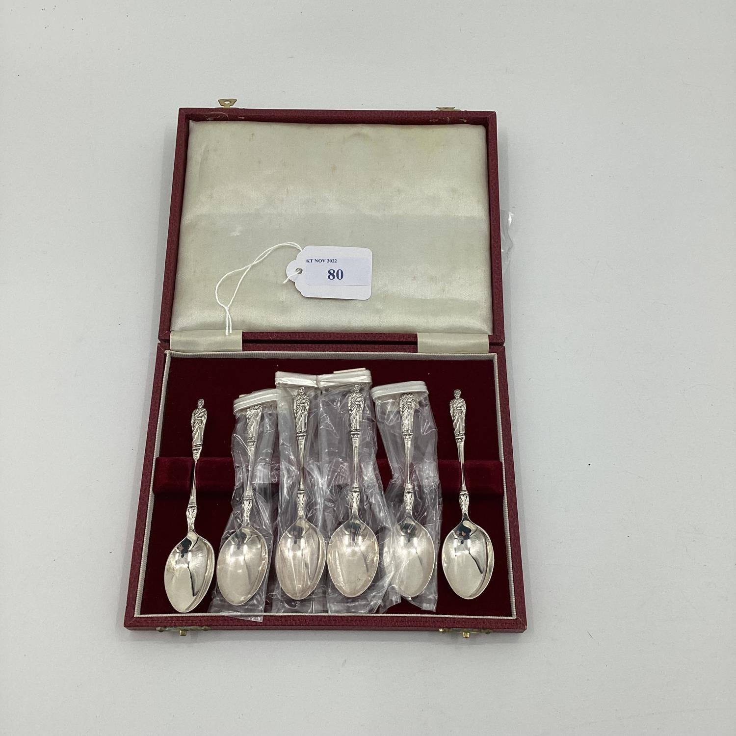 A boxed set of 6 sterling silver tea spoons with apostle finials by Deakin & Francis, Birmingham - Image 5 of 5