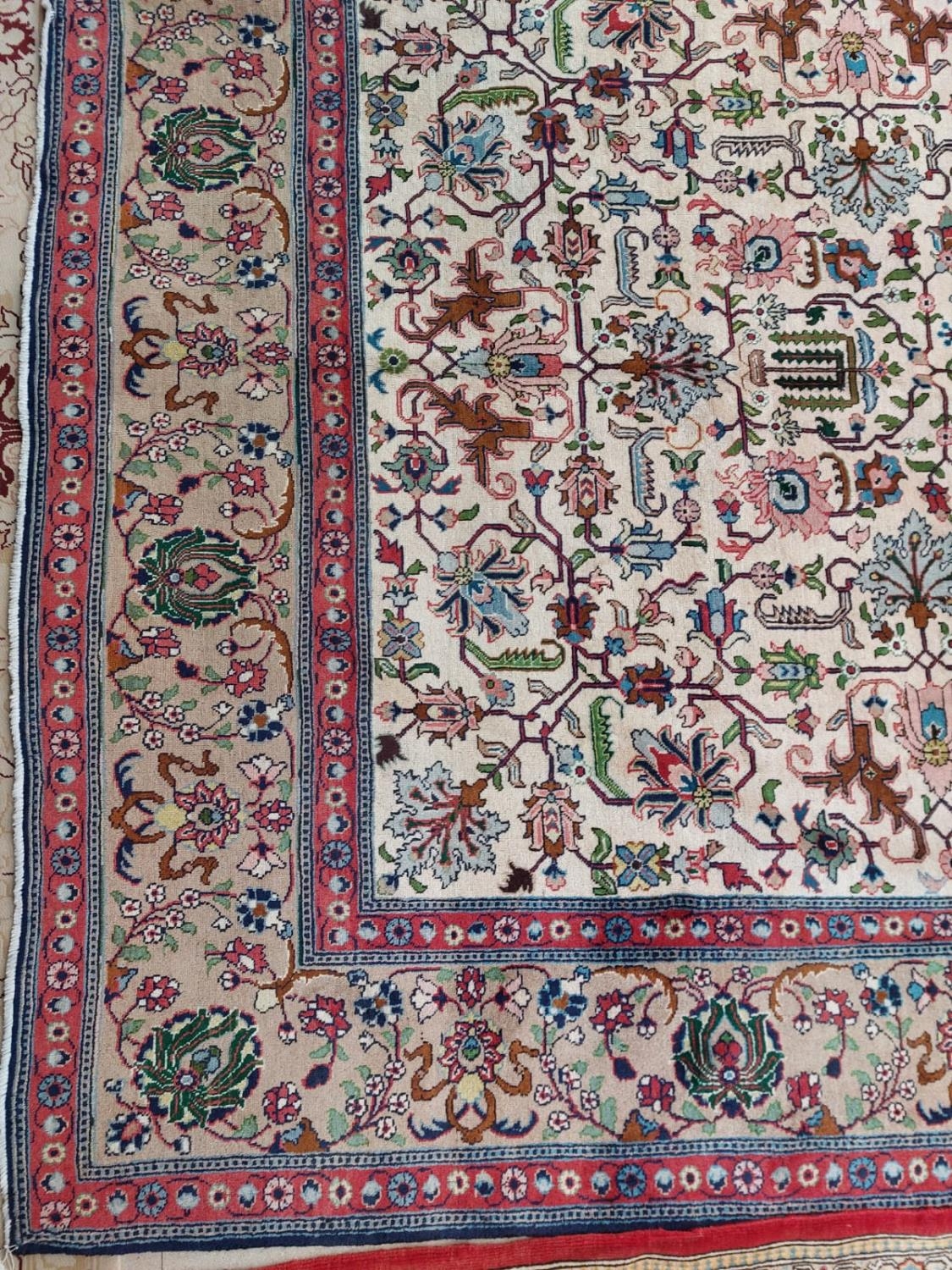 Fine Tabriz carpet, signed by Master Weaver Javan - Persia�Circa. 1930sSize. 3.20 x 2.28 metres - Image 2 of 4