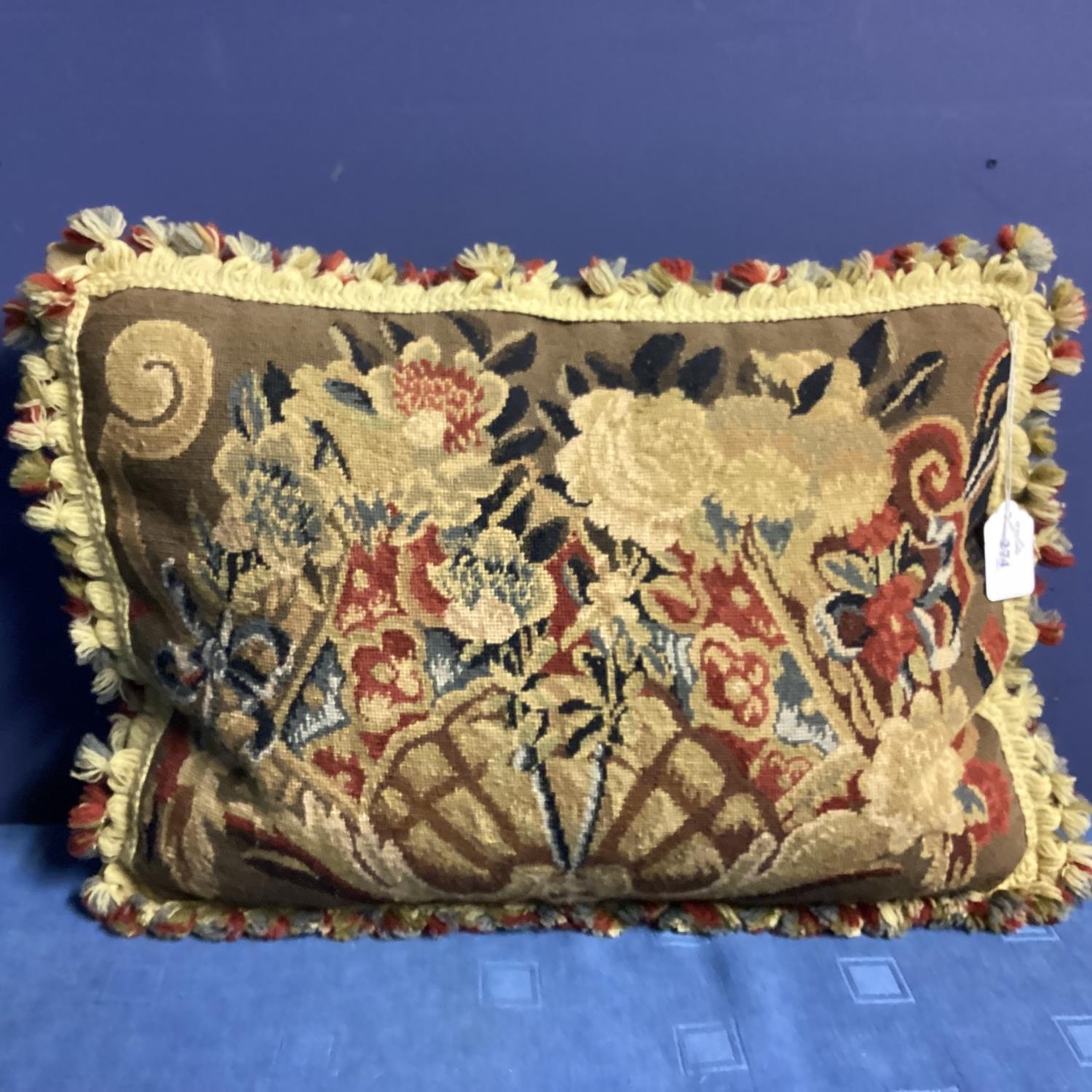 Ten good quality needlepoint/tapestry/velvet cushions, some with tassels, see all images for details - Image 16 of 17