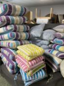 A quantity of good cushions. See images for details - striped purple and blue ones (8 large 8 small)