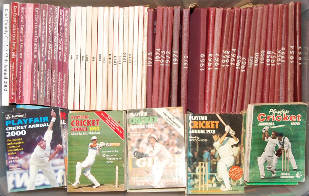 Kent C.C.C. yearbooks and annuals 1947-2002. A good run of annuals for seasons 1947-1952 in - Image 2 of 2