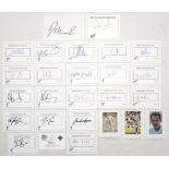 New Zealand Test cricketers 1950s-2010s. Twenty six mainly modern signatures on printed cards,