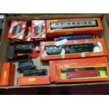 One tray containing a collection of various boxed and loose 00 gauge railways, to include Hornby