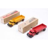 Dinky Toys No. 521 Bedford Articulated Lorry pair consisting of, red with matching trailer and black