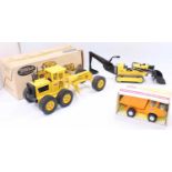 Tonka Toys group of 3 to include, USA made No. 2510 Grader - pressed steel body in yellow with