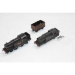 Hornby Dublo items in need of repair: Pre-war EDL7 0-6-2 LNER 2690 black loco, horseshoe motor, body