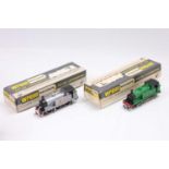 Two Wrenn 0-6-0 R1 locos: W2206 BR green and W2203 Shell silver. Both (NM-BE) both with repro