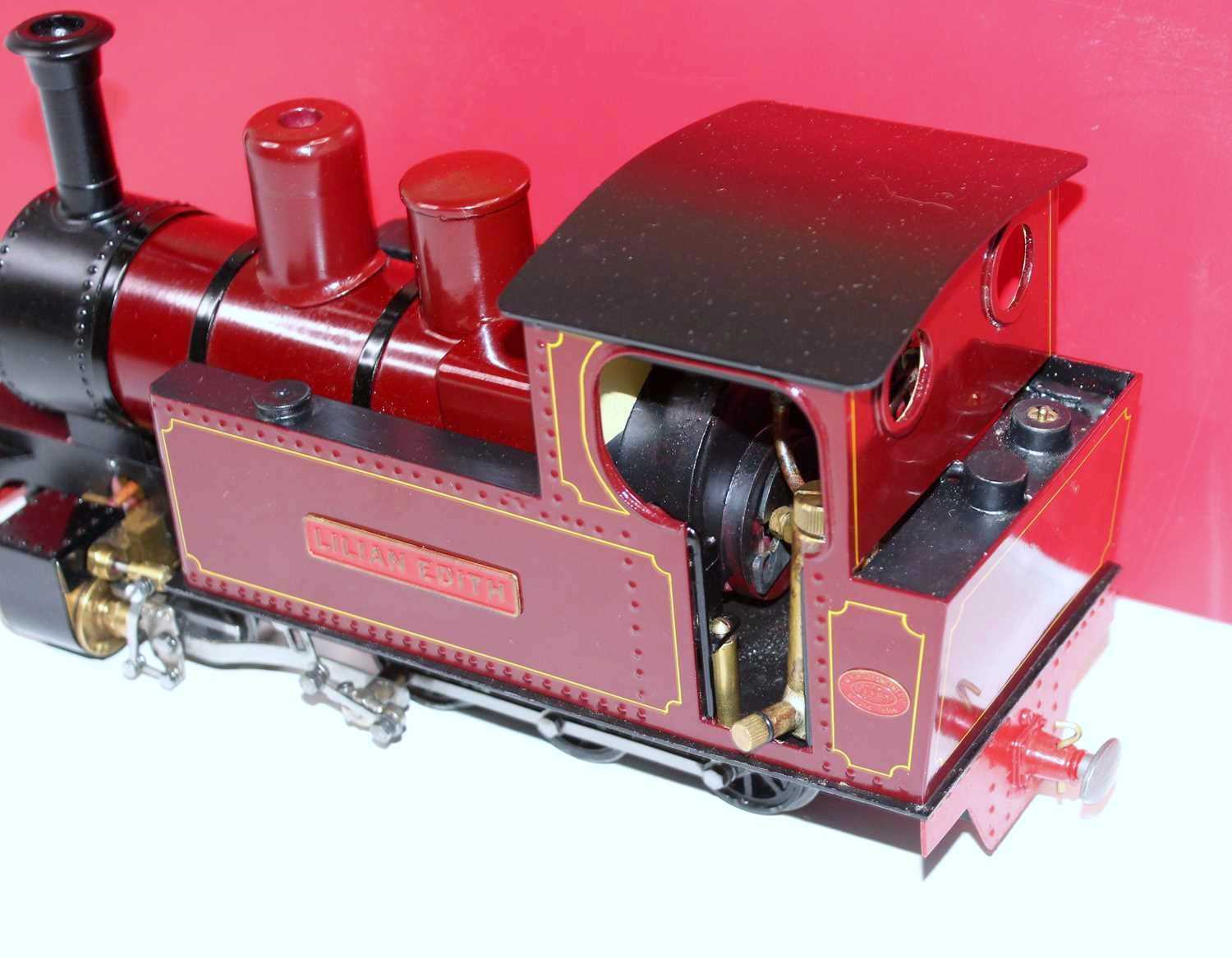 Accucraft 32mm scale gas-powered radio-controlled model of a 4-6-0 Hunslet locomotive, finished in - Image 3 of 5