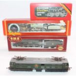 Four 00 gauge locos: Hornby B17 LNER B17 ‘Manchester United’; GMR ‘Pendennis Castle’ BR green;