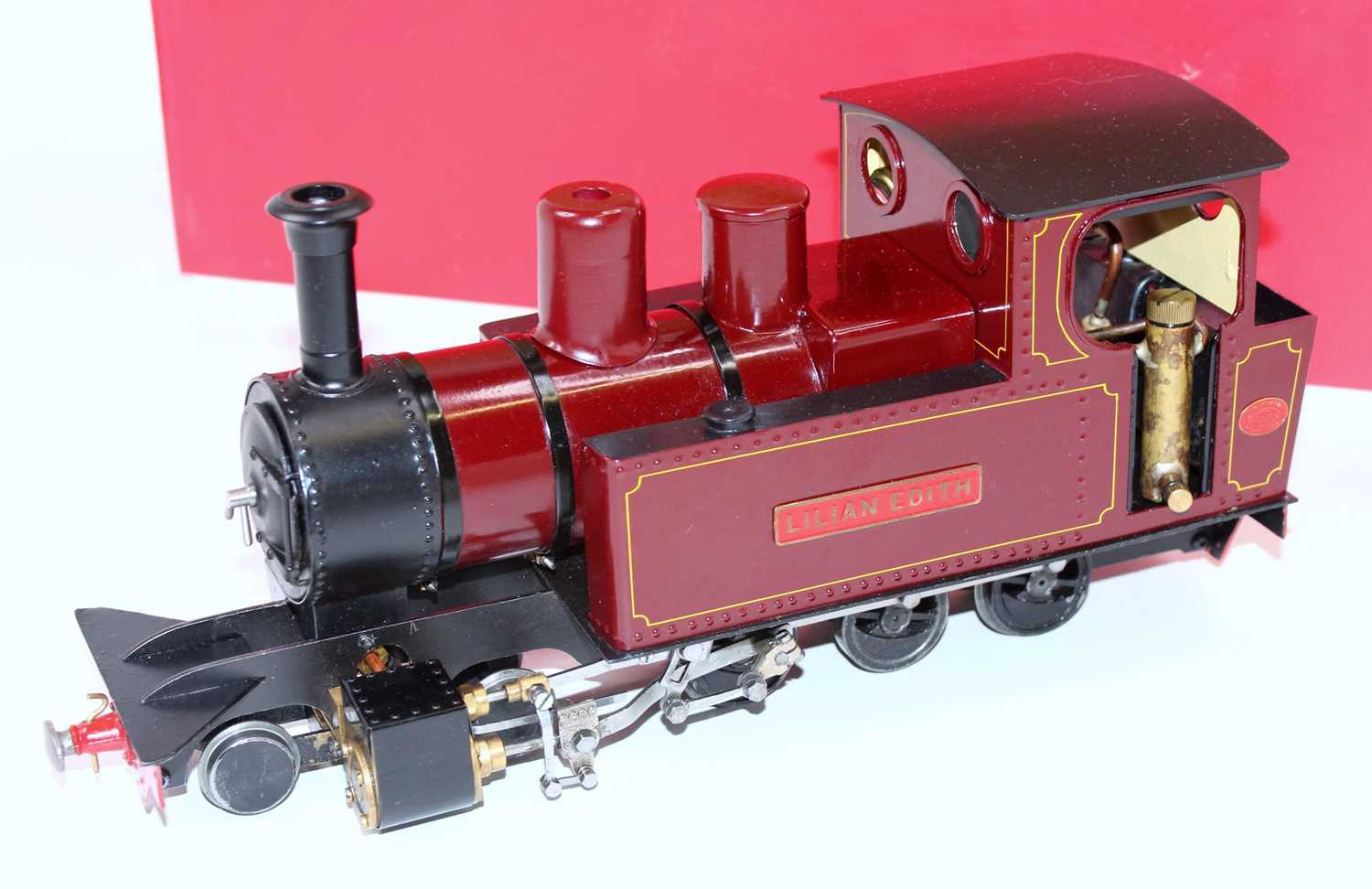 Accucraft 32mm scale gas-powered radio-controlled model of a 4-6-0 Hunslet locomotive, finished in - Image 5 of 5