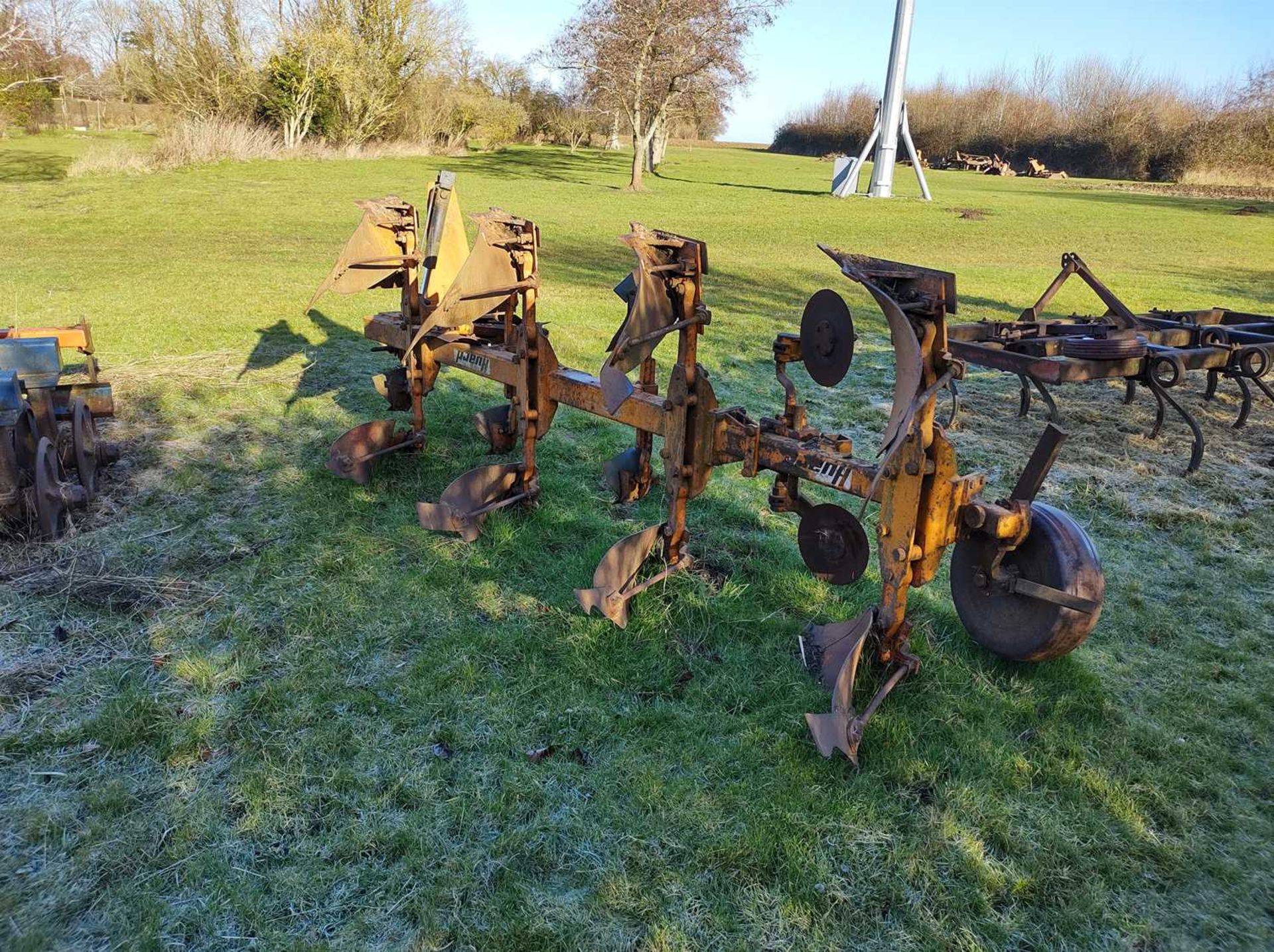 Huard 4 Furrow Reversible Plough - Image 3 of 3