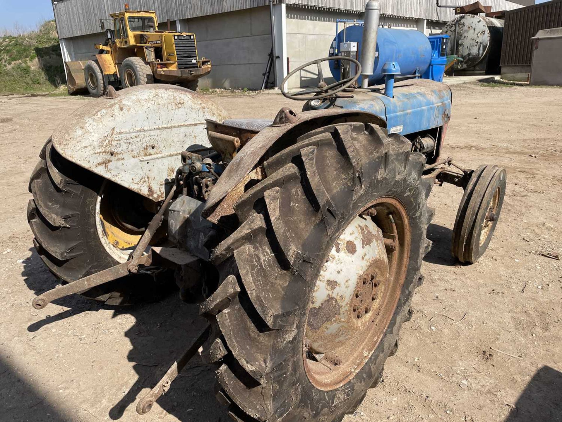 Fordson Super Dexter Tractor. No V5 - Image 7 of 7