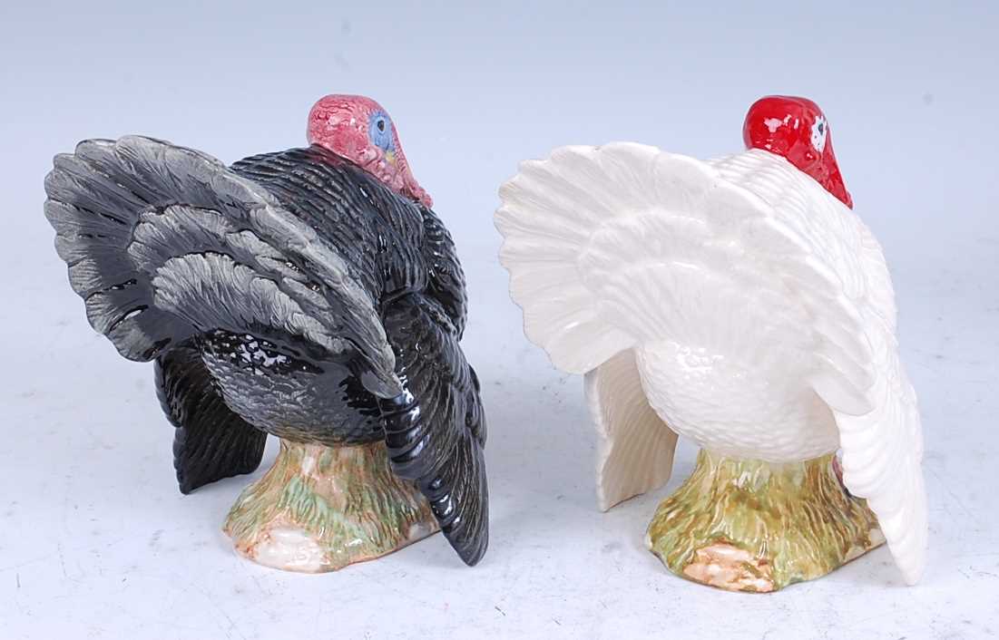 A 1999 Royal Doulton model 'The Turkey', modelled by Graham Tongue, limited edition No 2,582 of 3, - Bild 2 aus 4